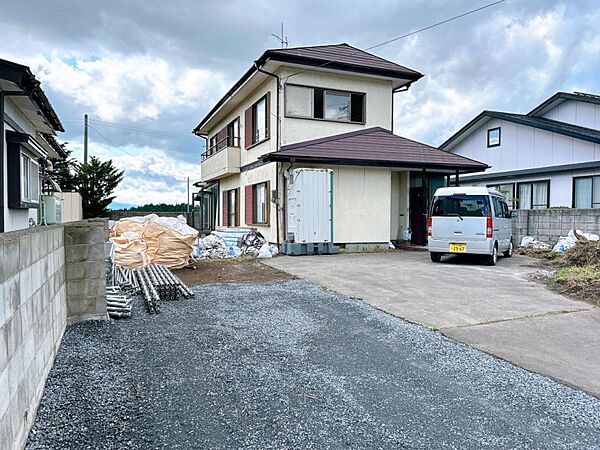 detached 青森県十和田市大字相坂字高清水735-5
地図を見る