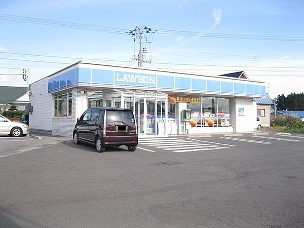 マエダストア　大湊バイパス店 【コンビニ】ローソンむつ文京町店様まで約600ｍ（徒歩約8分）