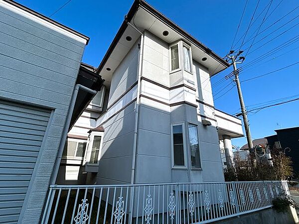 【リフォーム予定】外観別角度です。屋根外壁は塗装を行います。