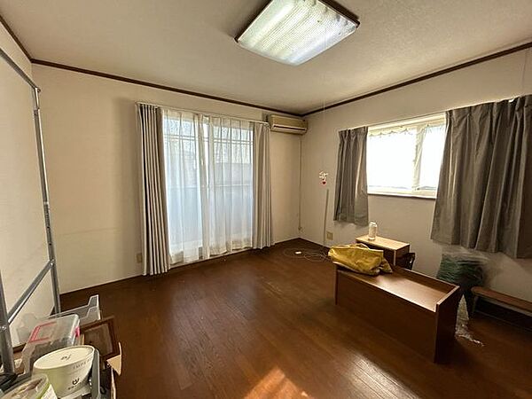 寝室