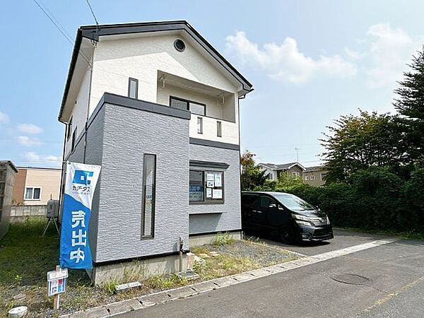 【リフォーム中】外観の別角度です。屋根外壁を塗装しました。