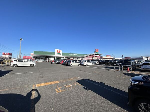 ユニバース十和田東店まで約950ｍ（徒歩12分）