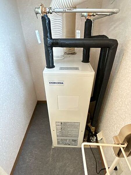 【リフォーム中】給湯器は設備点検を行います。