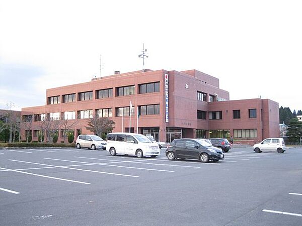 六戸町役場まで約6600ｋｍ（徒歩83分）（車9分）