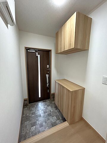 玄関 青森市月見野1丁目2-2