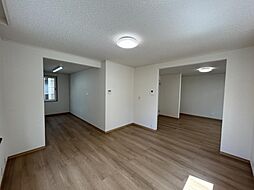 青森市旭町2丁目　戸建て 4LDKのリビング/ダイニング