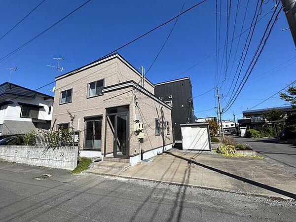 外観：302000010057