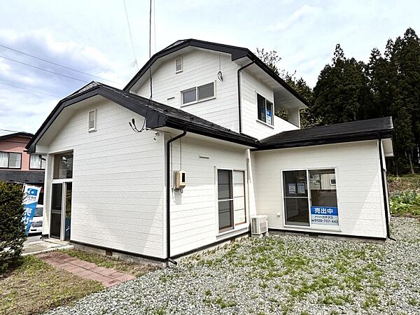 detached 青森県三戸郡五戸町大字上市川字鳩岡平61-19
地図を見る