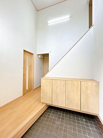 玄関 三戸郡五戸町字地蔵岱14-153