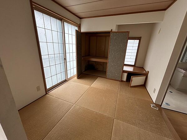 detached 青森県三戸郡南部町大字杉沢字あけぼの1-29
地図を見る
