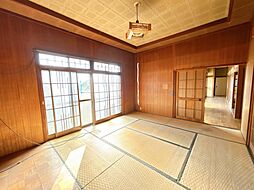 八戸市大字市川町字古館　戸建て 5LDKのリビング/ダイニング