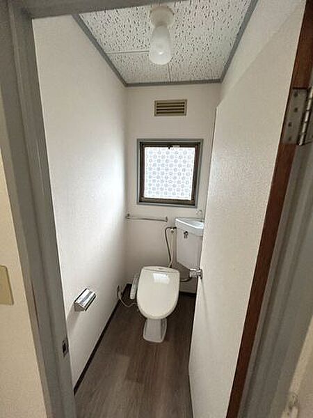 【期間限定現況販売】トイレの写真です。