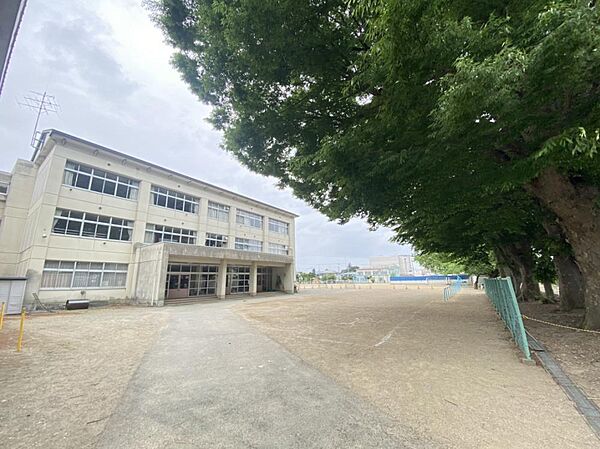 detached 岩手県盛岡市南仙北3丁目13-11
地図を見る