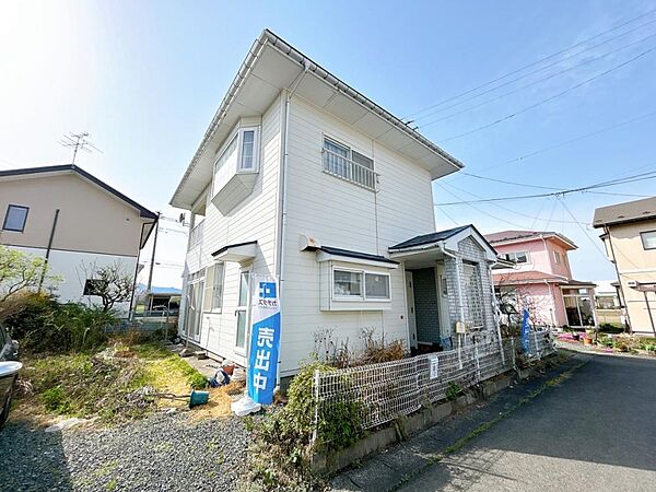 detached 岩手県紫波郡紫波町高水寺字土手180-9
地図を見る