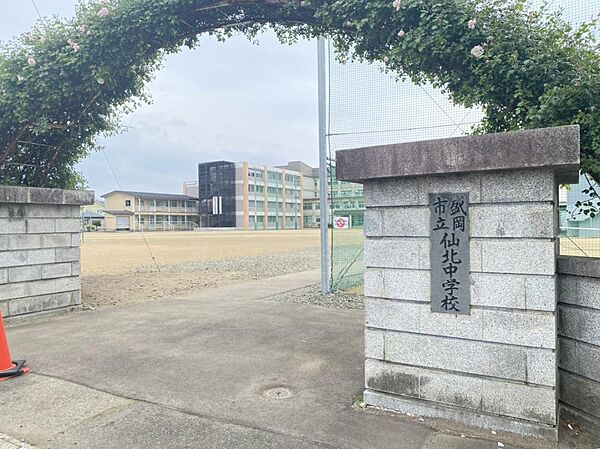 detached 岩手県盛岡市東仙北2丁目16-49
地図を見る