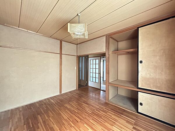 detached 岩手県滝沢市大釜風林452-8
地図を見る