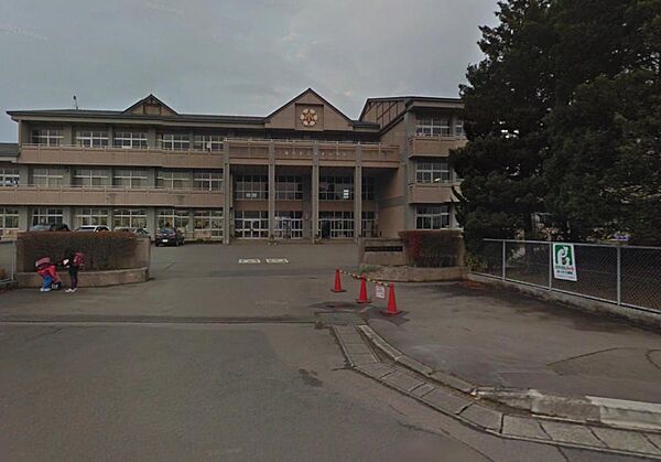 detached 岩手県滝沢市大釜風林452-8
地図を見る