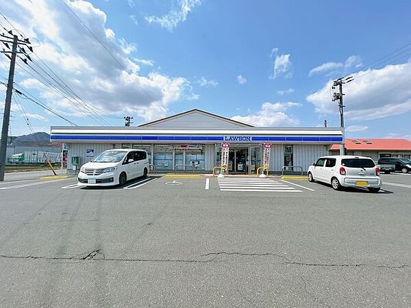 トライアル　滝沢店 【周辺環境】ローソン湯舟沢店まで1500ｍ。 3900m