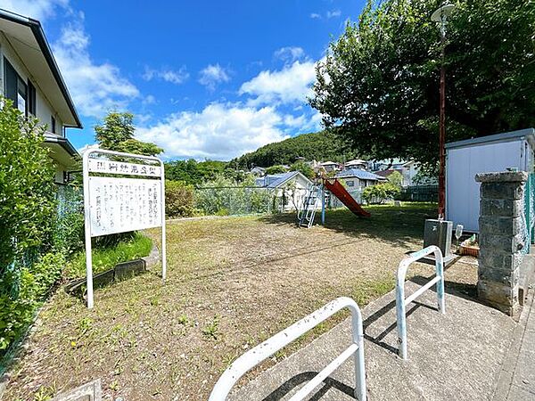 お家の向かいが交換になっており天気の良い日は岩手山も綺麗に見えます。お子さんとピクニックなどいかがでしょうか。