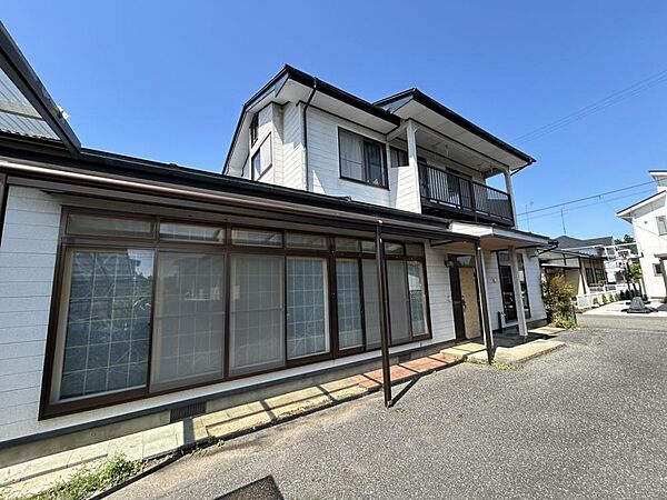 detached 岩手県奥州市胆沢小山字北笹森44-11
地図を見る