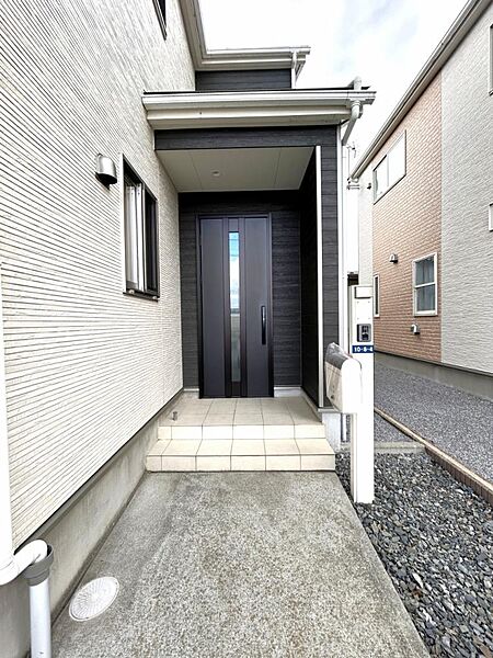 detached 岩手県奥州市水沢太日通り1丁目10-8-4
地図を見る