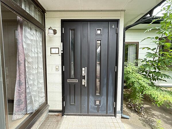 detached 岩手県胆沢郡金ケ崎町西根裏小路3-3
地図を見る