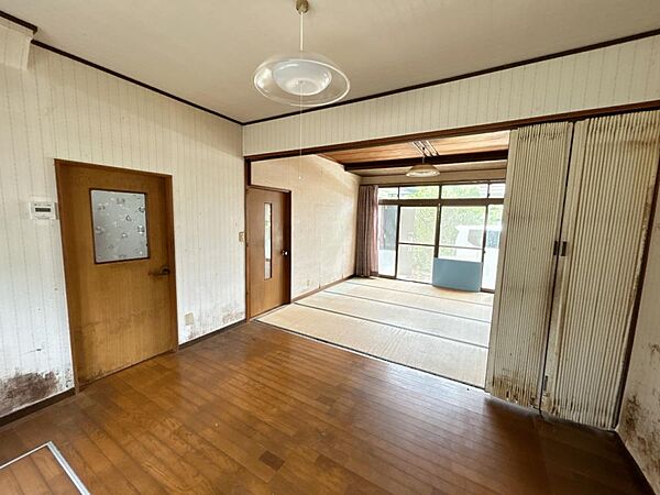 detached 岩手県胆沢郡金ケ崎町西根裏小路3-3
地図を見る