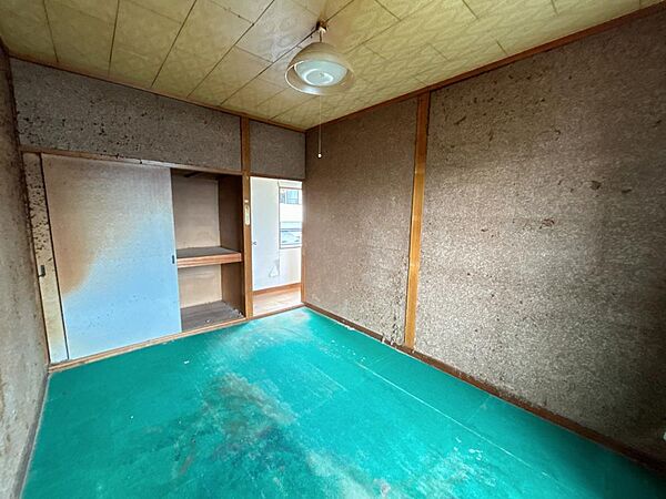 detached 岩手県胆沢郡金ケ崎町西根裏小路3-3
地図を見る