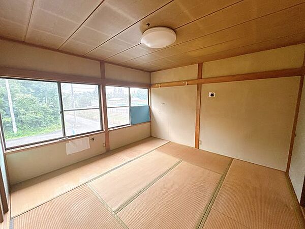 【リフォーム中】2階和室別アングルです。