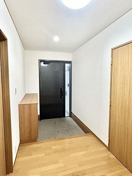 detached 秋田県南秋田郡八郎潟町字昼根下92-2
地図を見る