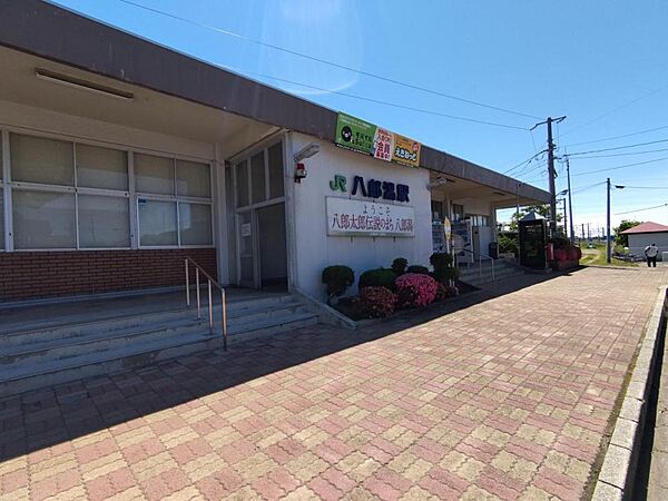 detached 秋田県南秋田郡八郎潟町字昼根下92-2
地図を見る