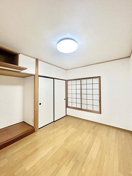 detached 秋田県南秋田郡八郎潟町字昼根下92-2
地図を見る
