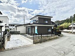 秋田市楢山石塚町　戸建て