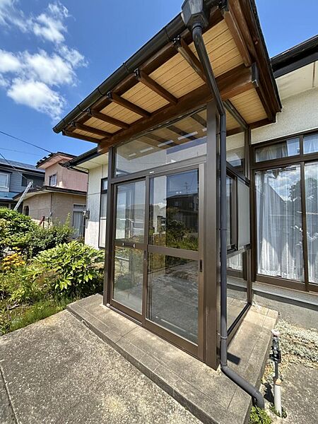 detached 秋田県南秋田郡八郎潟町字中田235-2
地図を見る