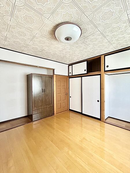 detached 秋田県南秋田郡八郎潟町字中田235-2
地図を見る