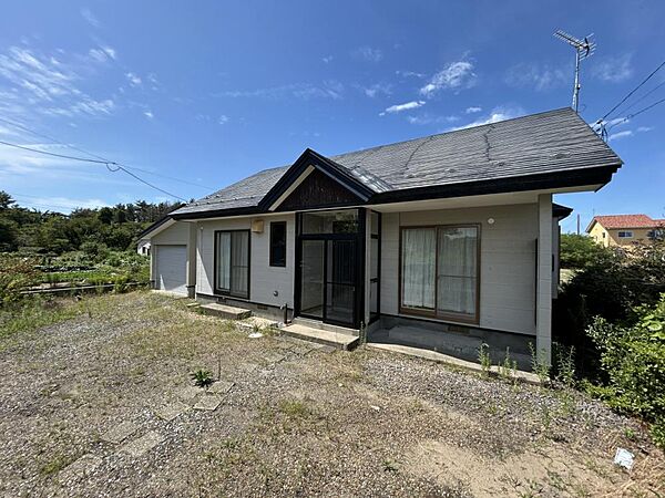 detached 秋田県潟上市天王字北野125-13
地図を見る