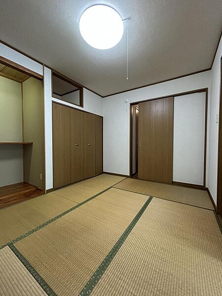 detached 秋田県潟上市天王字北野125-13
地図を見る
