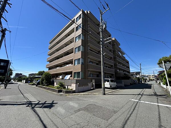 apartment 秋田県秋田市将軍野南２丁目3-34