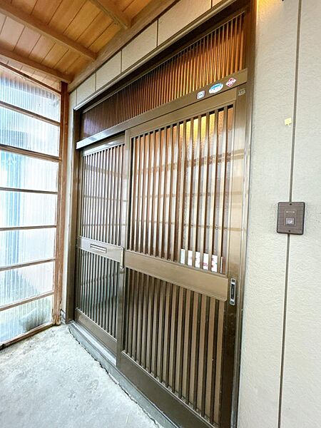 detached 秋田県湯沢市小野字小町22-5
地図を見る