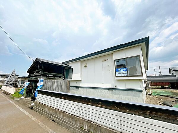 detached 秋田県横手市十文字町梨木字羽場下72-25
地図を見る