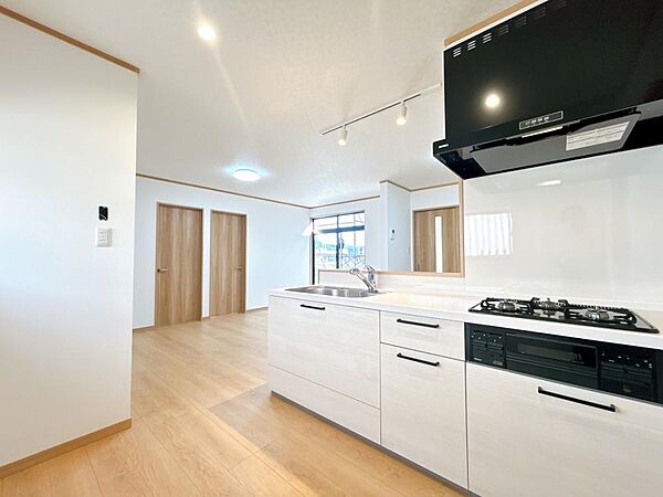detached 秋田県横手市十文字町上鍋倉字西坊田野7-30
地図を見る