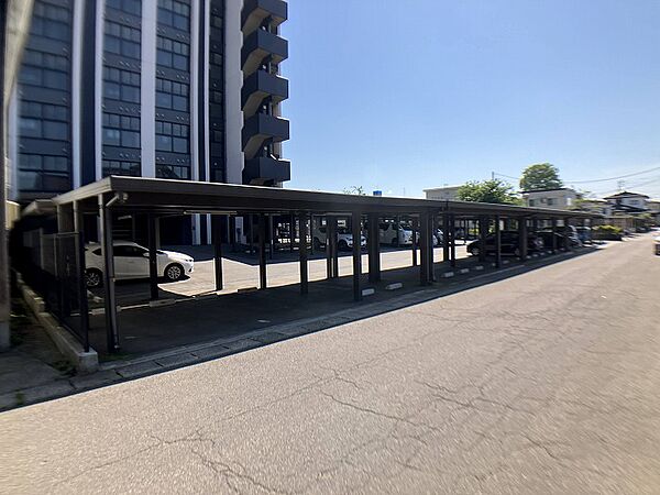 apartment 秋田県横手市大水戸町10-1
地図を見る