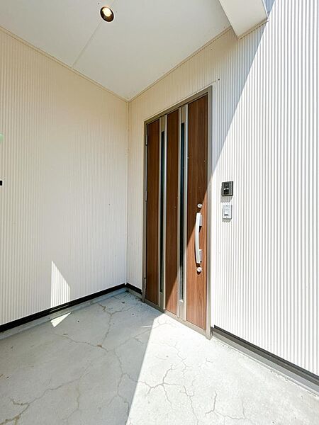 detached 秋田県湯沢市倉内字五反田90-1
地図を見る