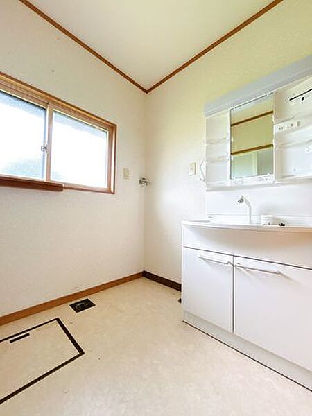 【現況販売】洗面所です。