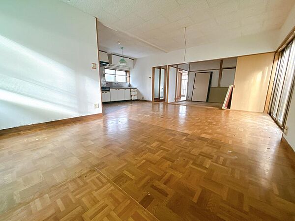 detached 山形県酒田市みずほ2丁目9-7
地図を見る