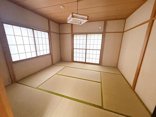 detached 山形県酒田市みずほ2丁目9-7
地図を見る