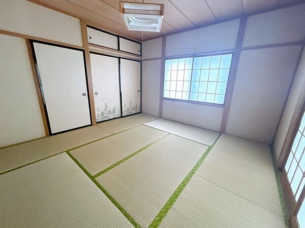 detached 山形県酒田市みずほ2丁目9-7
地図を見る