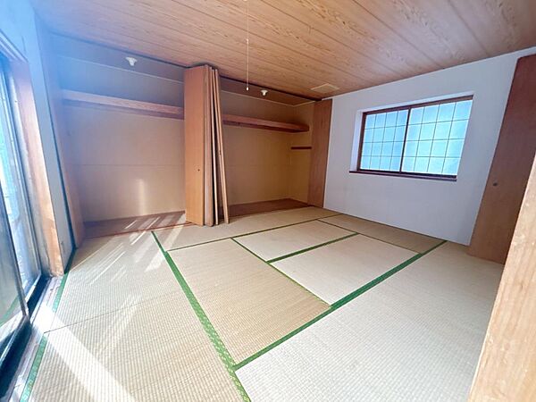 detached 山形県酒田市みずほ2丁目9-7
地図を見る