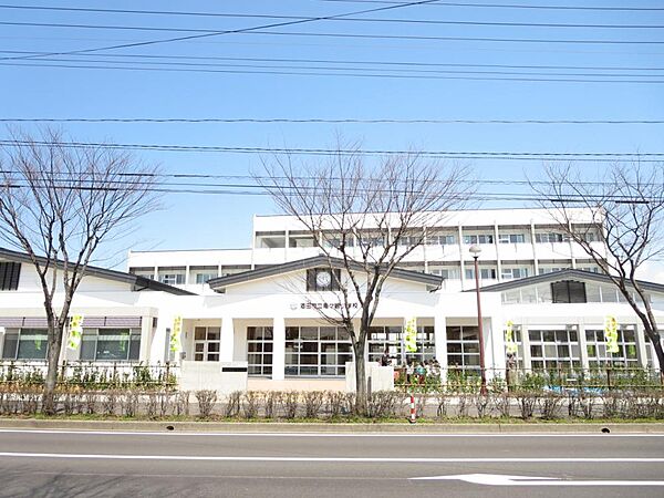 detached 山形県酒田市亀ケ崎3丁目2-64
地図を見る