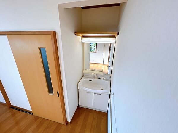 detached 山形県酒田市山居町1丁目4-30
地図を見る